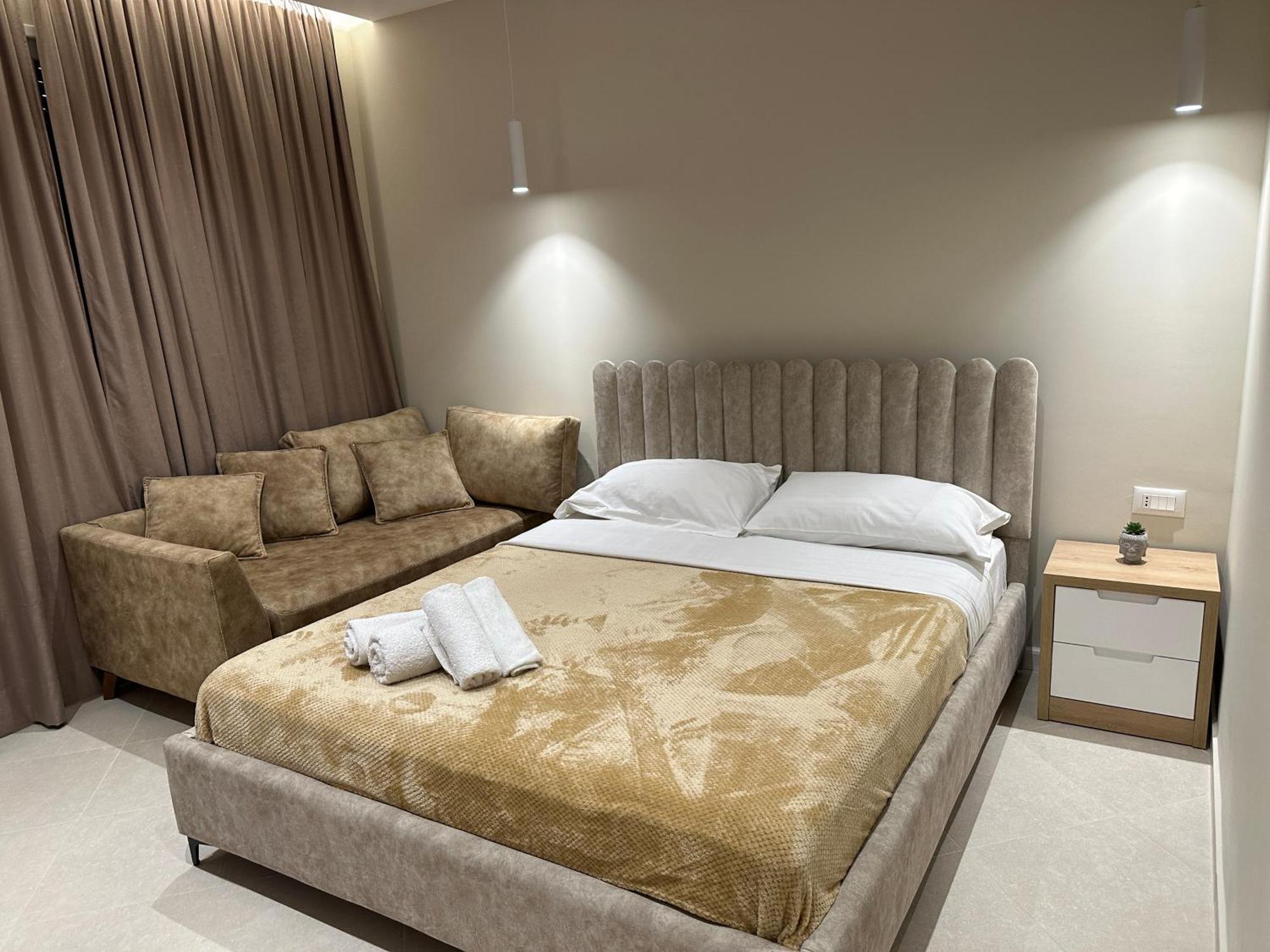 Beachfront Apartment With Balcony วญอเรอ ภายนอก รูปภาพ